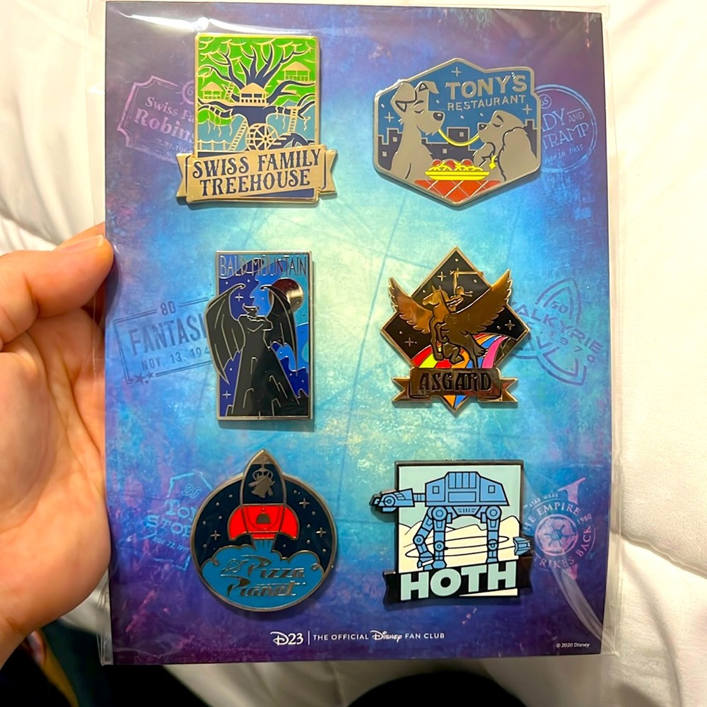 New in package! D23 The Official Disney Fan Club pin set 2020 collection